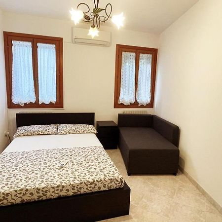 Casa Emma Apartment คิออกเจีย ภายนอก รูปภาพ
